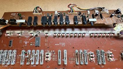 Roland-Jupiter 6 PCBs & parts